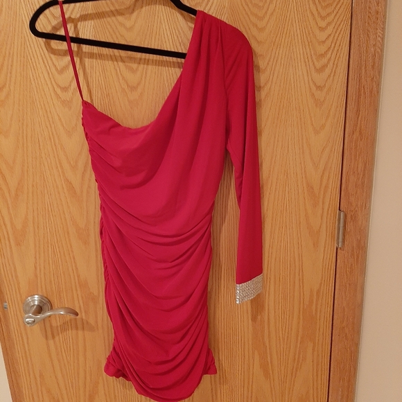 Studio City One-Shoulder Jewel Cuff Red Dress Size Large - Picture 9 of 15